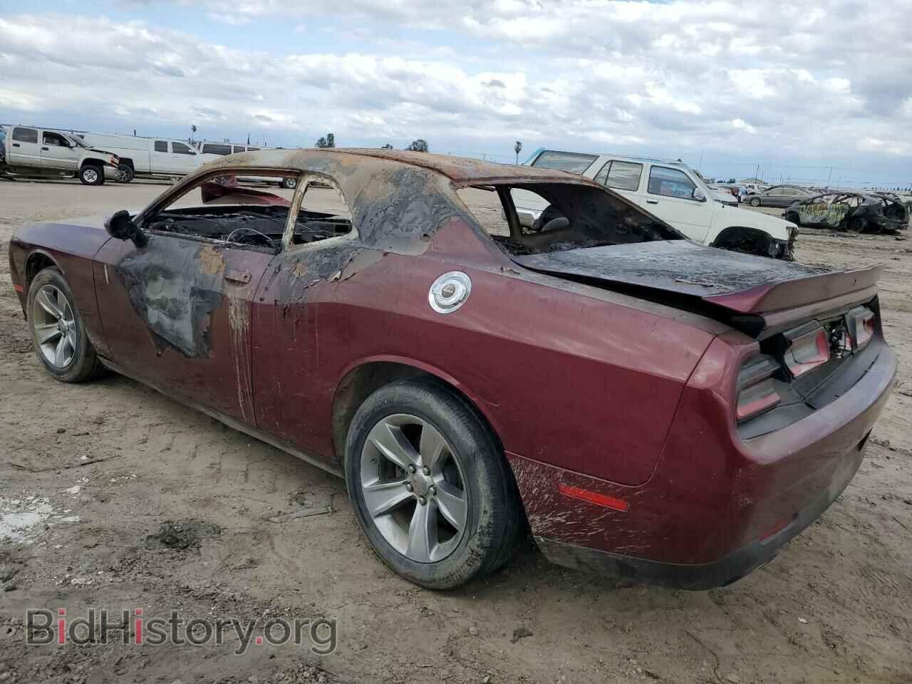 2018 DODGE CHALLENGER - VIN: 2C3CDZAG9JH161952 - Photo 2