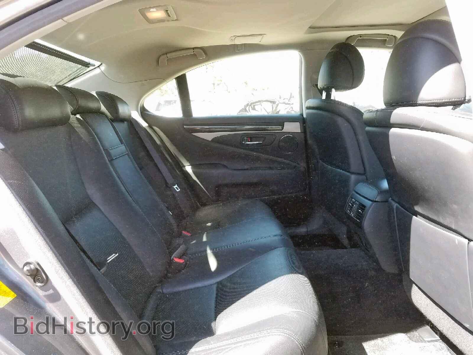 2013 LEXUS LS460 - VIN: JTHBL5EF8D5124843 - Photo 6