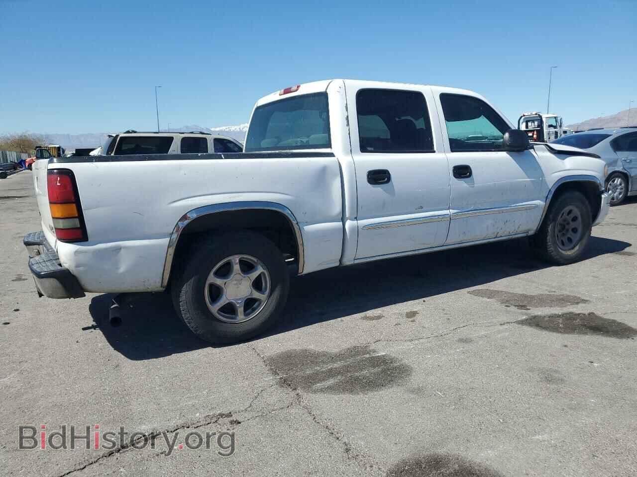 2005 GMC SIERRA - VIN: 2GTEC13T751169548 - Фото 3
