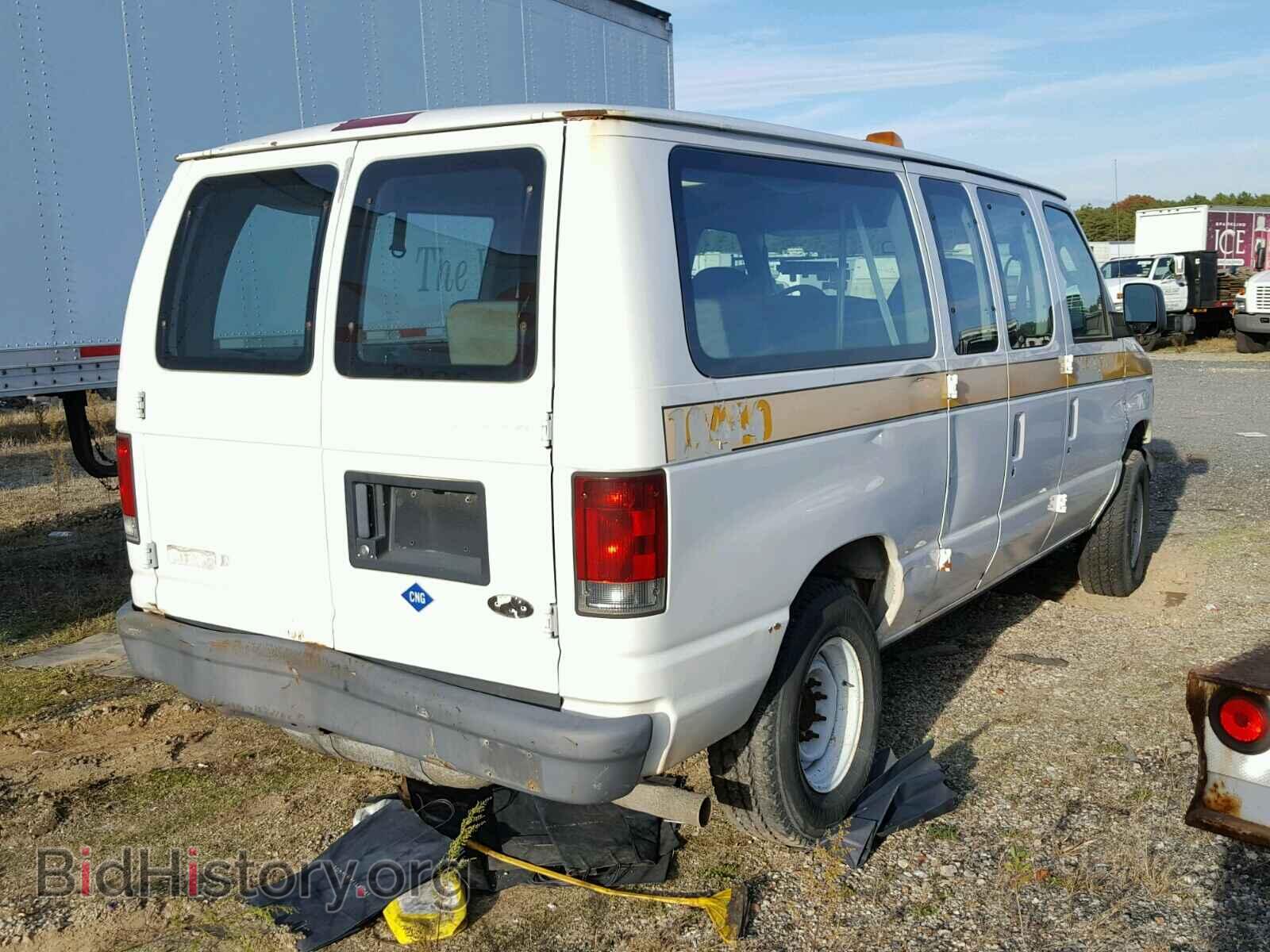 2004 FORD ECONOLINE - VIN: 1FDNE31M04HB36562 - Фото 4