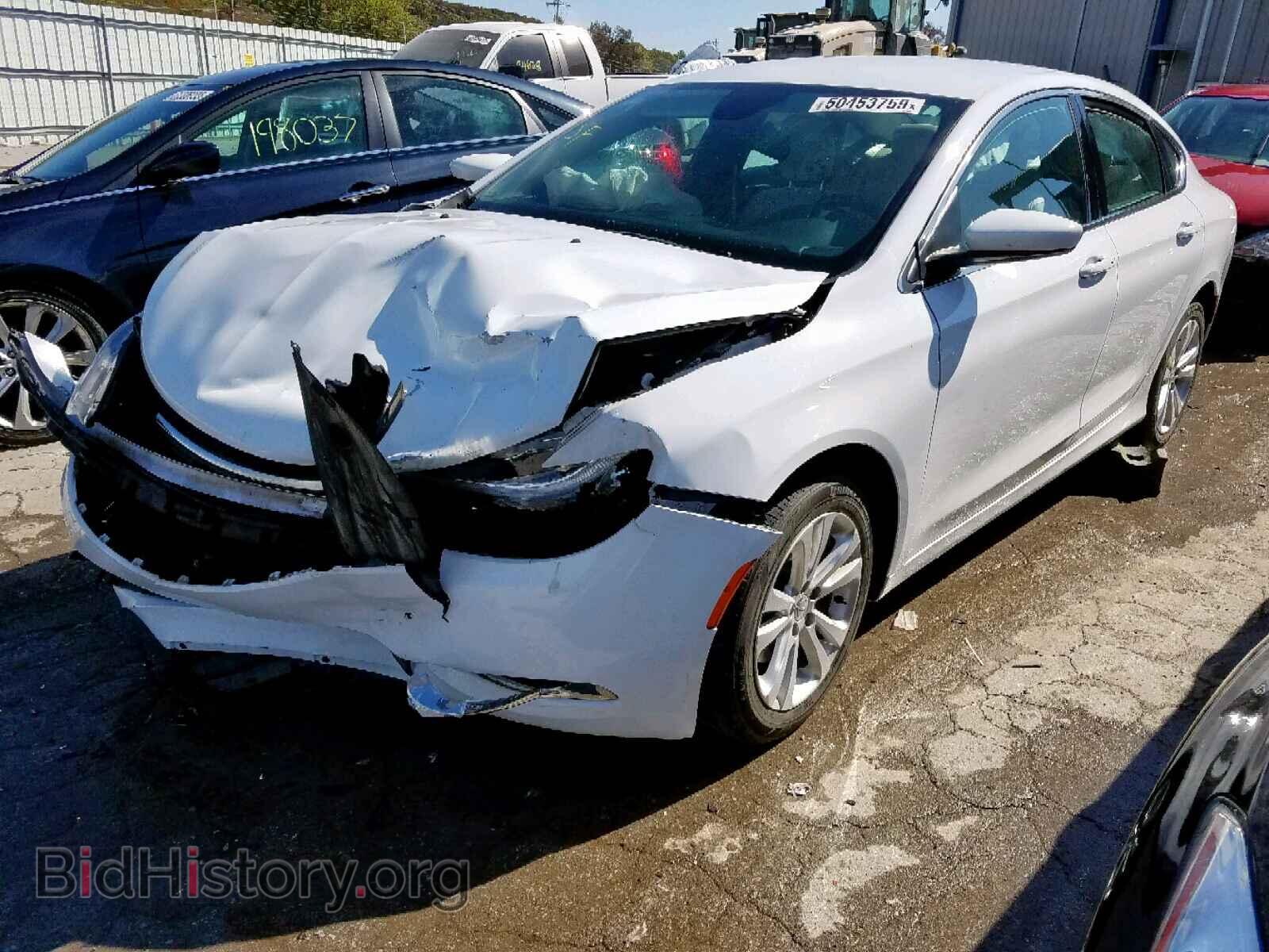 2016 CHRYSLER 200 - VIN: 1C3CCCAB9GN180165 - Photo 2