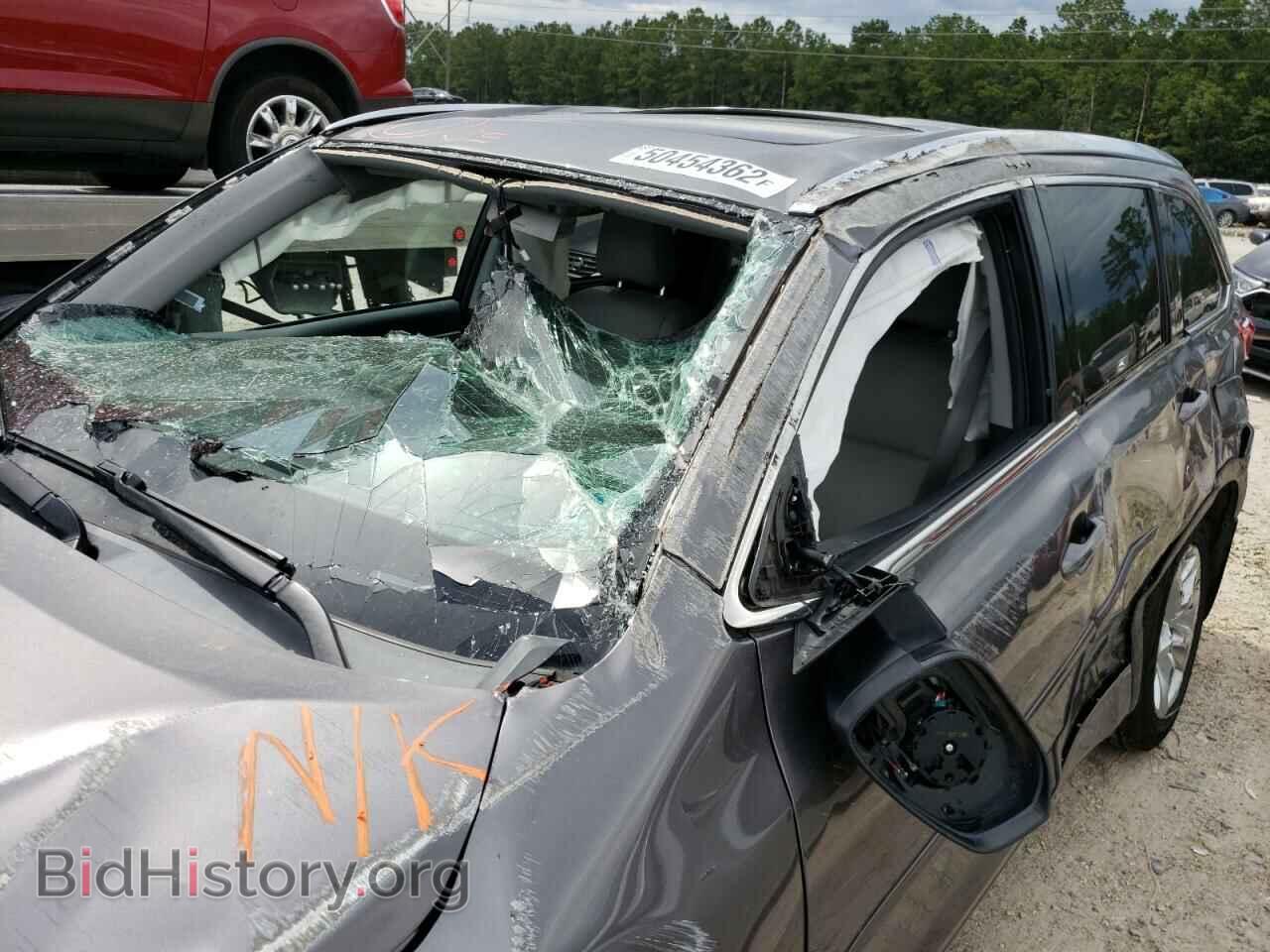2017 TOYOTA HIGHLANDER - VIN: 5TDYZRFH9HS212866 - Фото 9