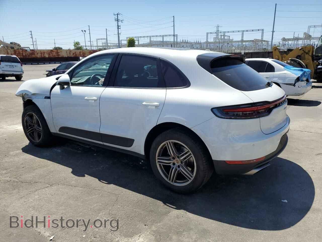 2021 PORSCHE MACAN - VIN: WP1AA2A56MLB11520 - Photo 2