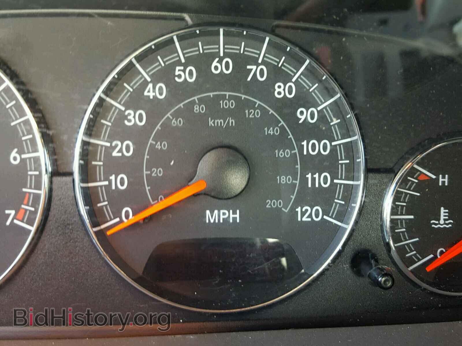 2004 CHRYSLER SEBRING - VIN: 1C3EL46X64N307811 - Фото 8