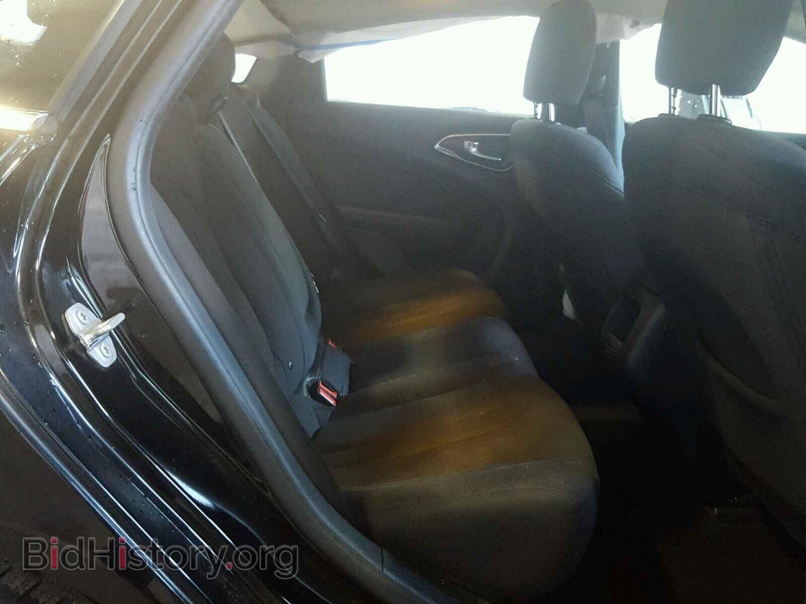 2016 CHRYSLER 200 - VIN: 1C3CCCAB3GN169890 - Photo 6