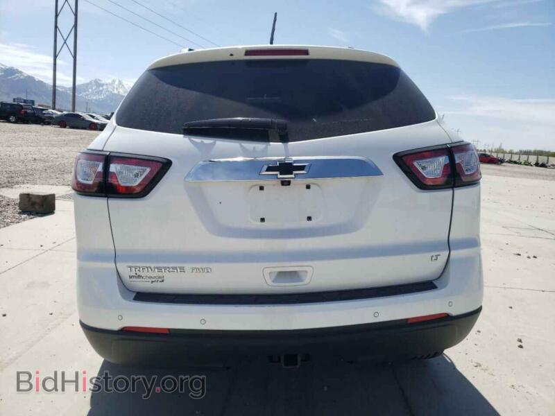 2017 Chevrolet TRAVERSE (VIN 1GNKVHKD7HJ166375) — photo 6 of 12