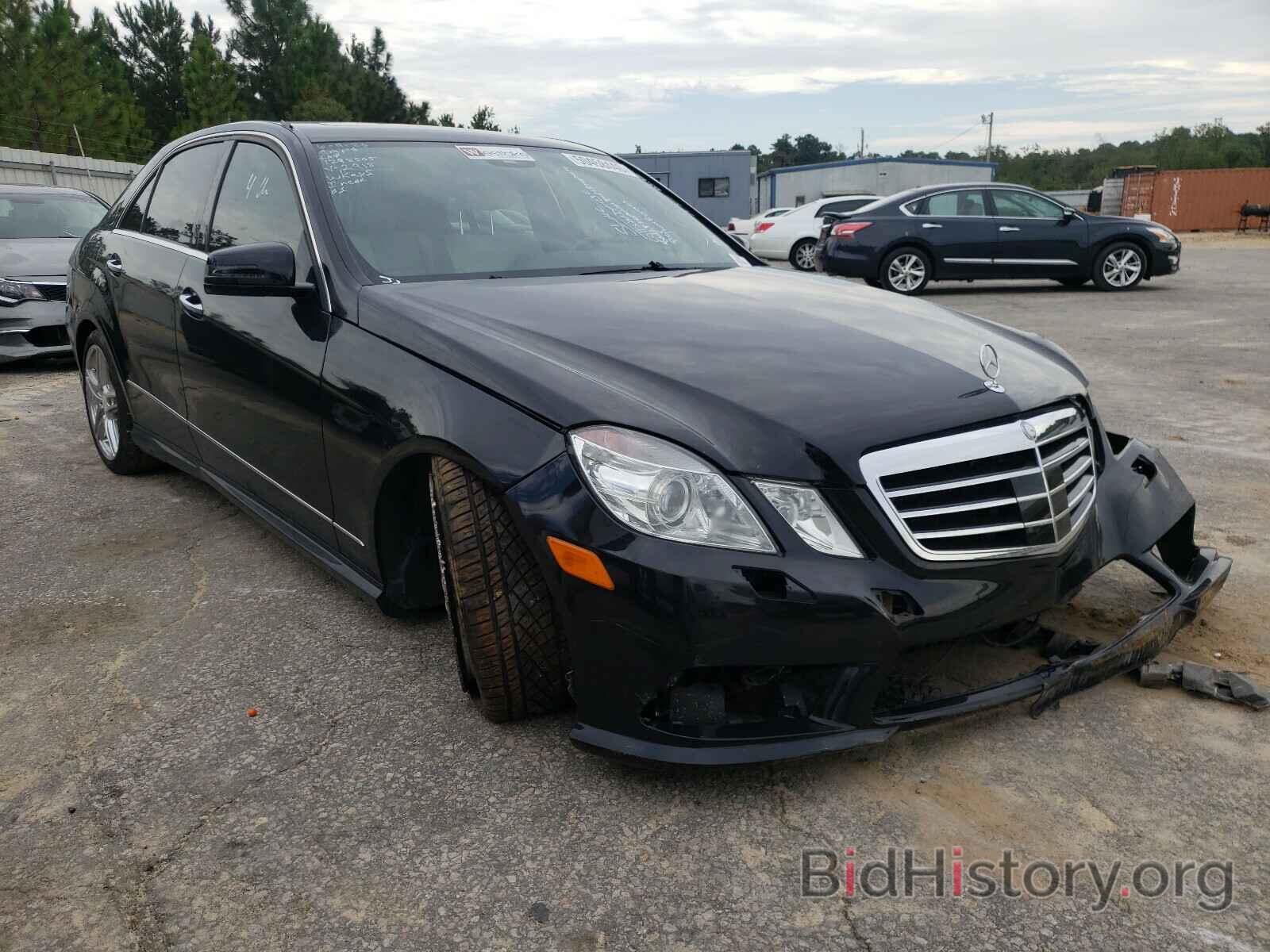 Photo WDDHF7CB4BA482918 - MERCEDES-BENZ E CLASS 2011