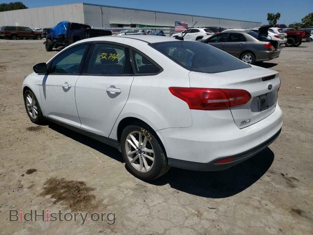 2016 FORD FOCUS - VIN: 1FADP3F26GL284675 - Фото 3