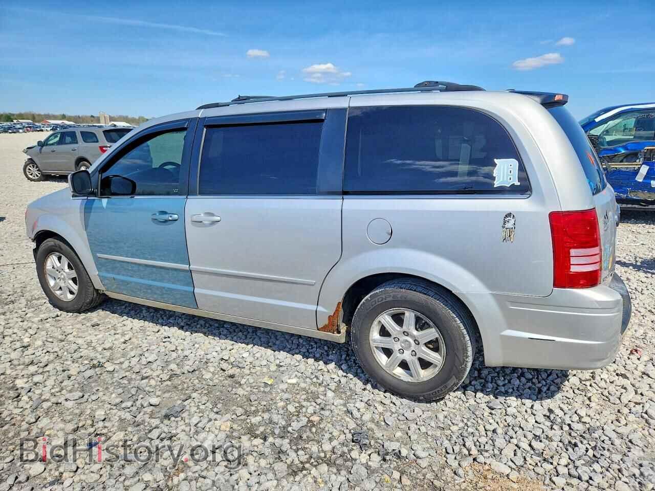 2008 CHRYSLER MINIVAN - VIN: 2A8HR54P18R774149 - Фото 2