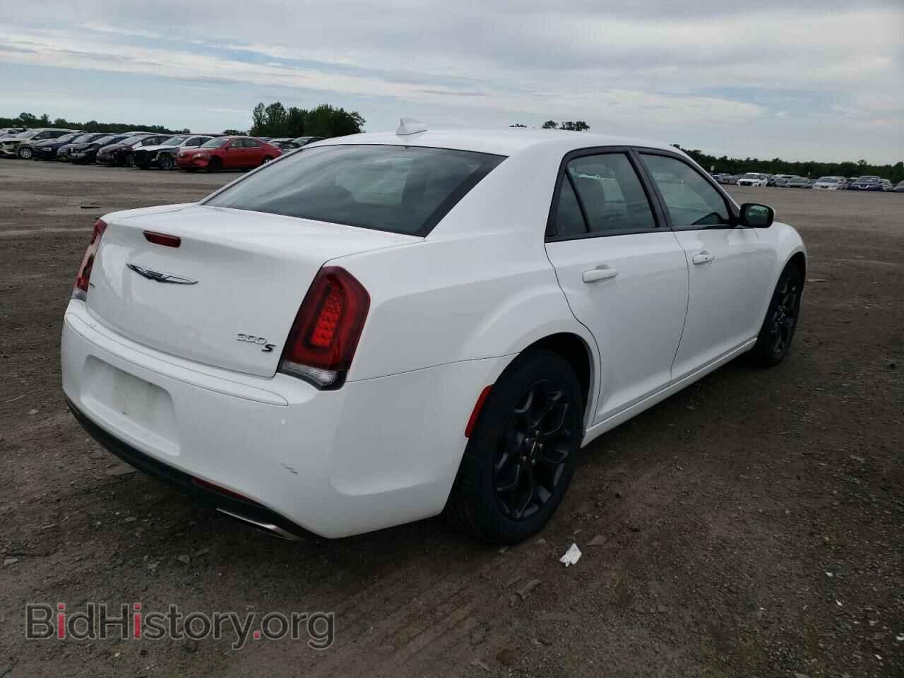 2020 CHRYSLER 300 - VIN: 2C3CCAGG8LH154750 - Фото 4
