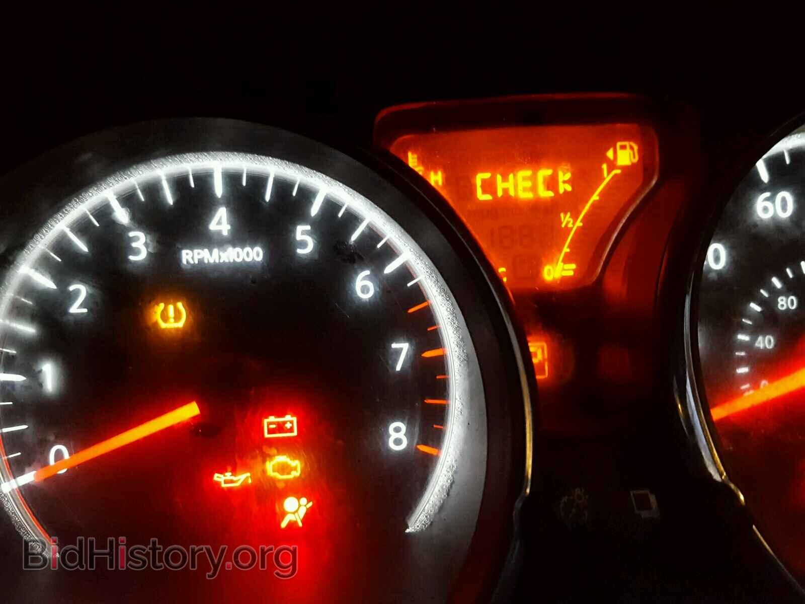 2014 NISSAN VERSA - VIN: 3N1CE2CP3EL404538 - Фото 8