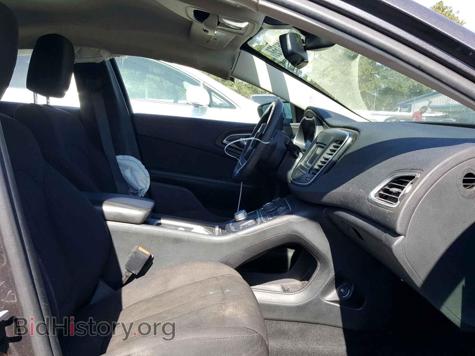 2016 CHRYSLER 200 - VIN: 1C3CCCABXGN128088 - Photo 5