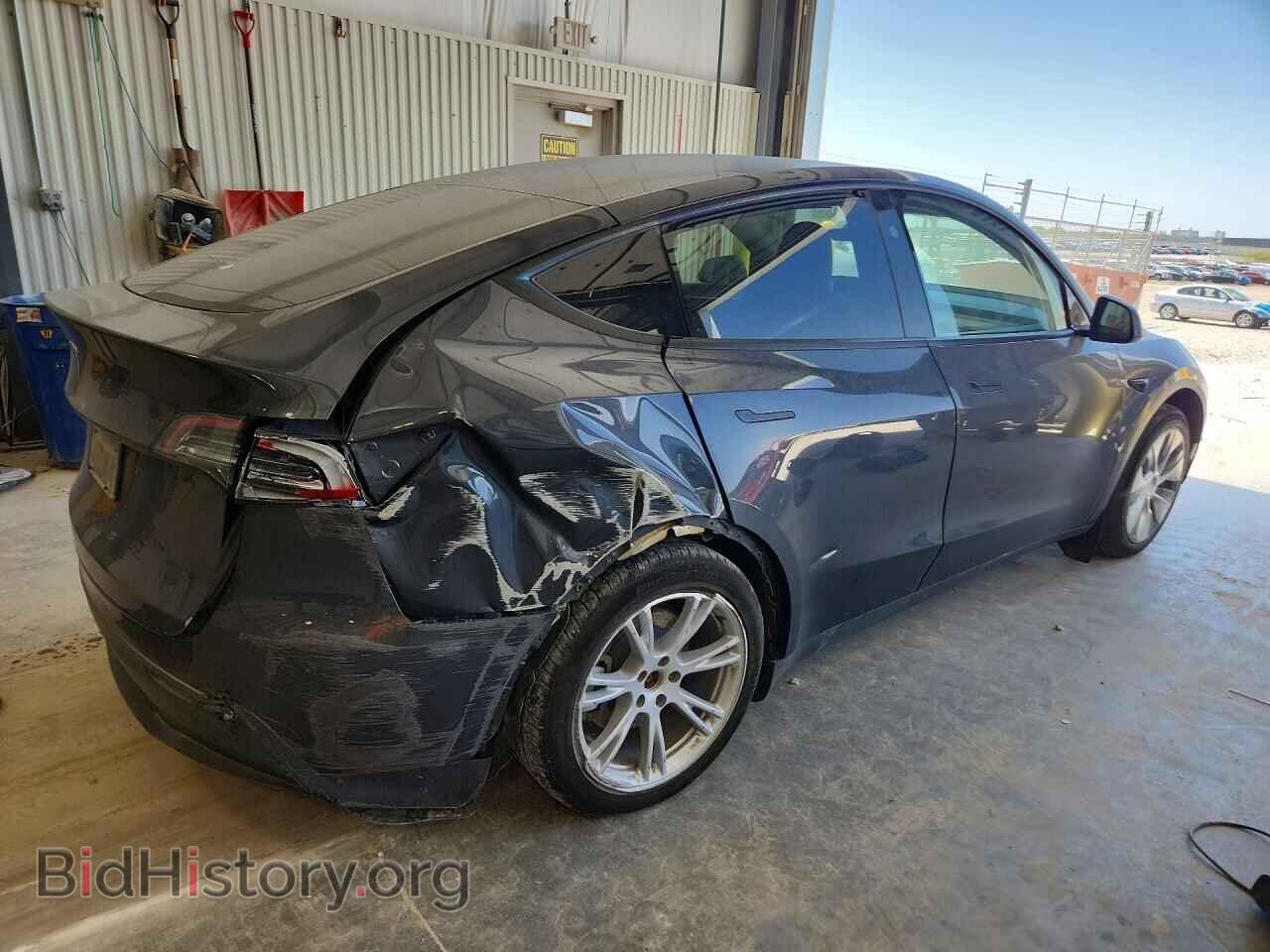 2024 TESLA MODEL Y - VIN: 7SAYGDED4RF026426 - Photo 3