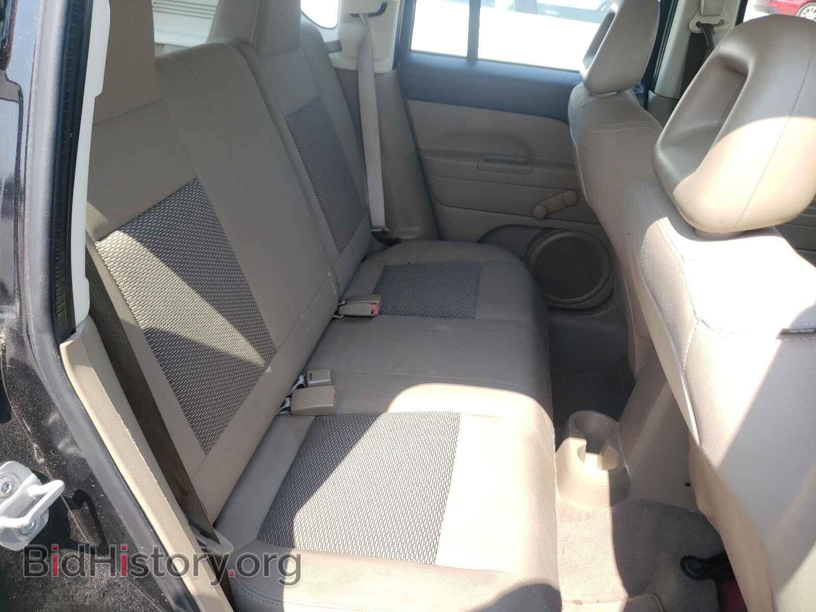 2009 JEEP COMPASS - VIN: 1J8FT47A89D237308 - Фото 6