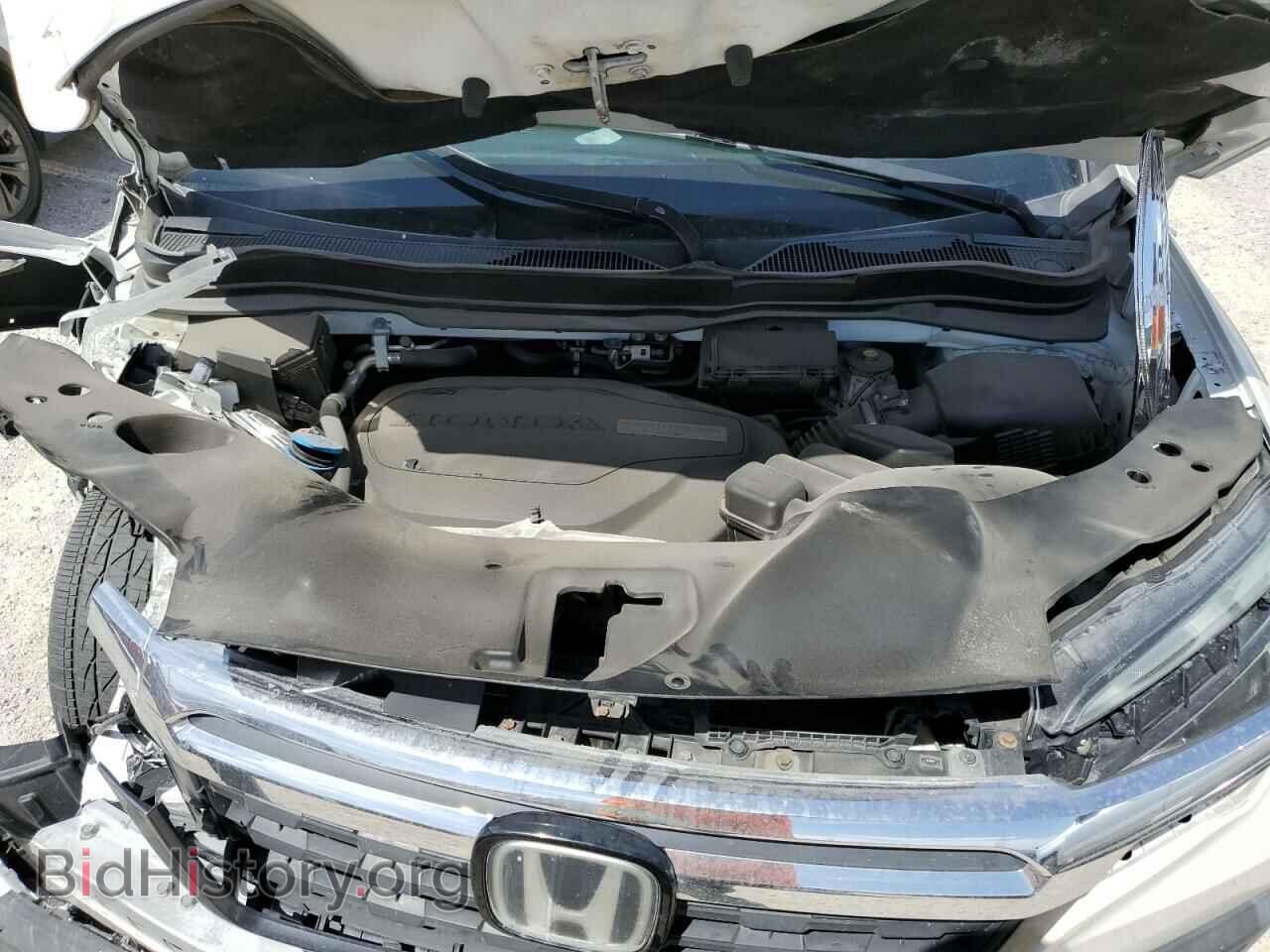 2018 HONDA RIDGELINE - VIN: 5FPYK3F72JB002877 - Фото 11