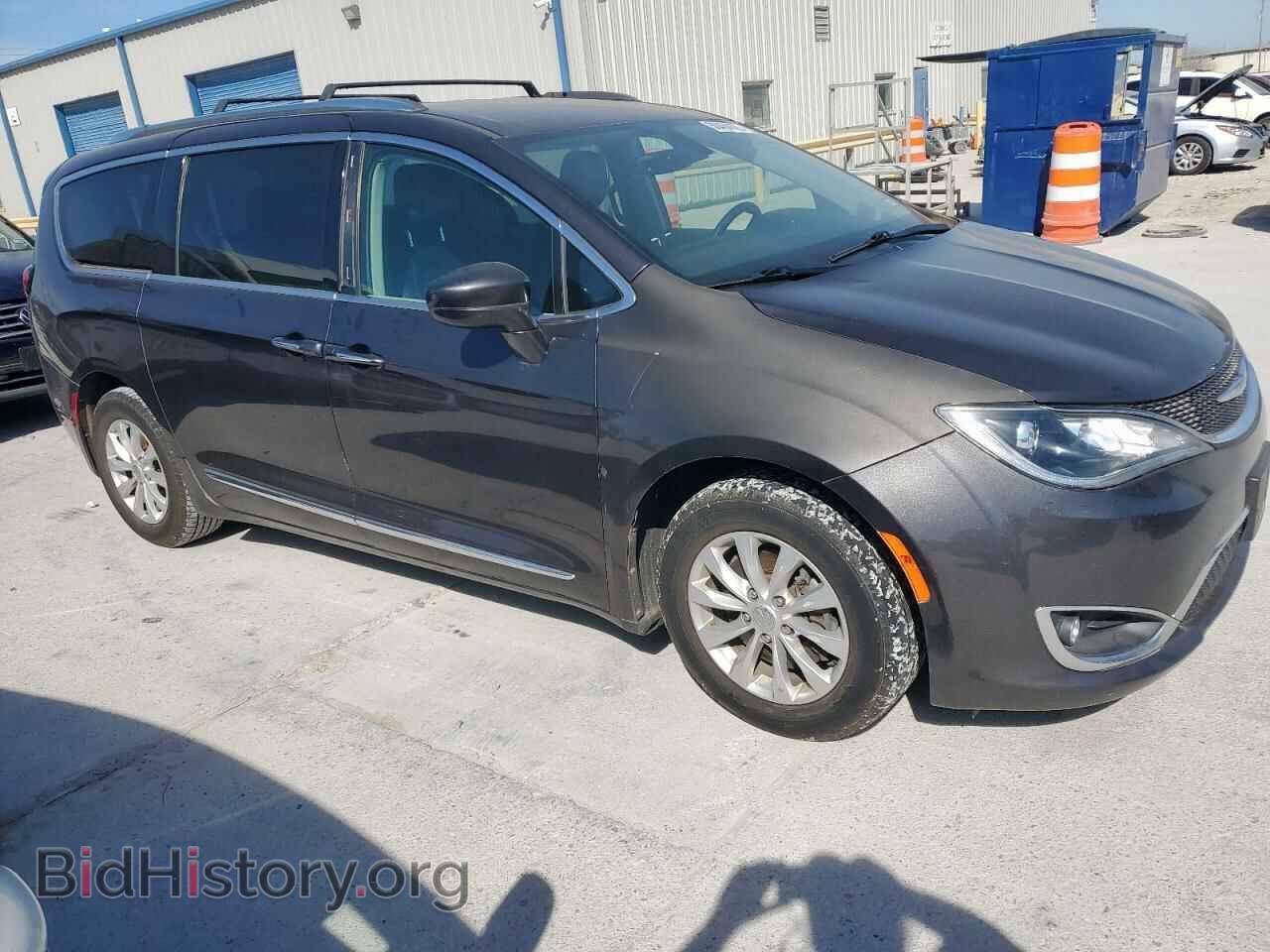 2019 CHRYSLER PACIFICA - VIN: 2C4RC1BG8KR680575 - Фото 4