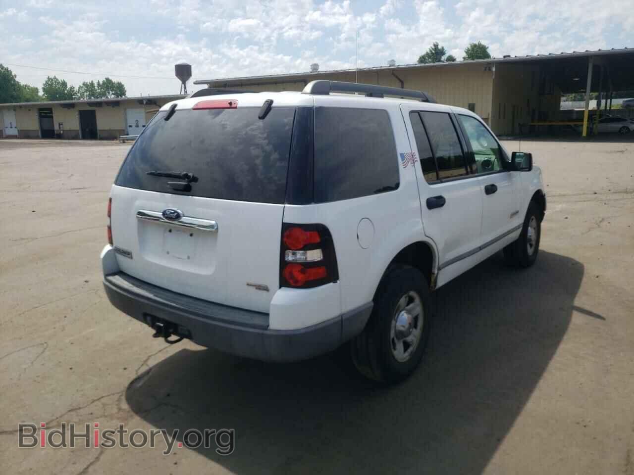 2006 FORD EXPLORER - VIN: 1FMEU72E36UB53772 - Фото 4