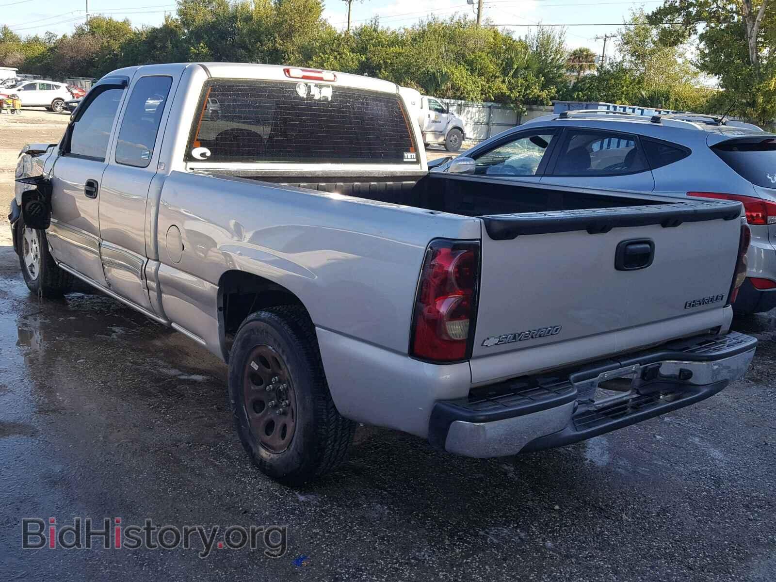 2005 CHEVROLET SILVERADO - VIN: 2GCEC19V751117765 - Фото 3