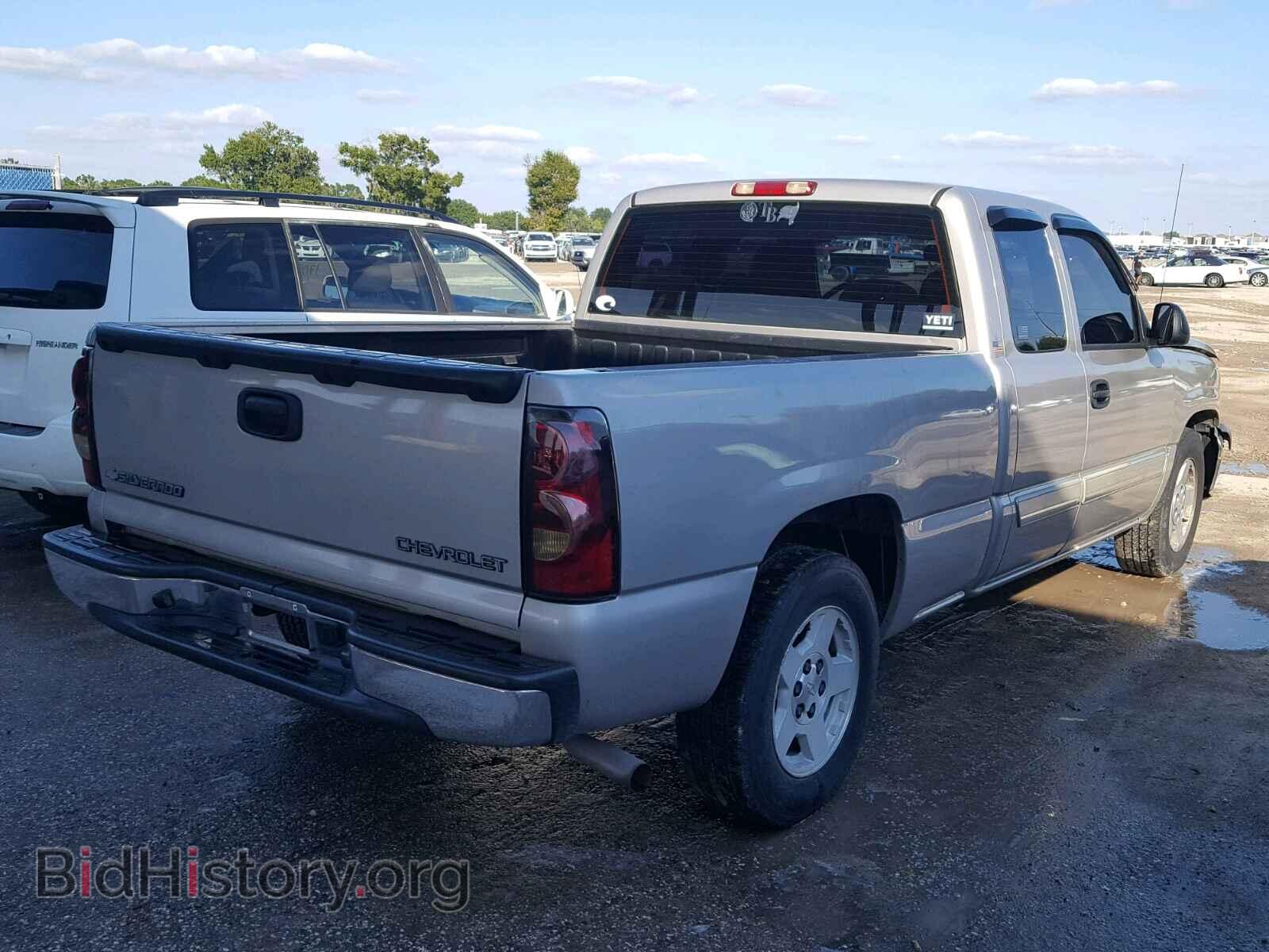 2005 CHEVROLET SILVERADO - VIN: 2GCEC19V751117765 - Фото 4