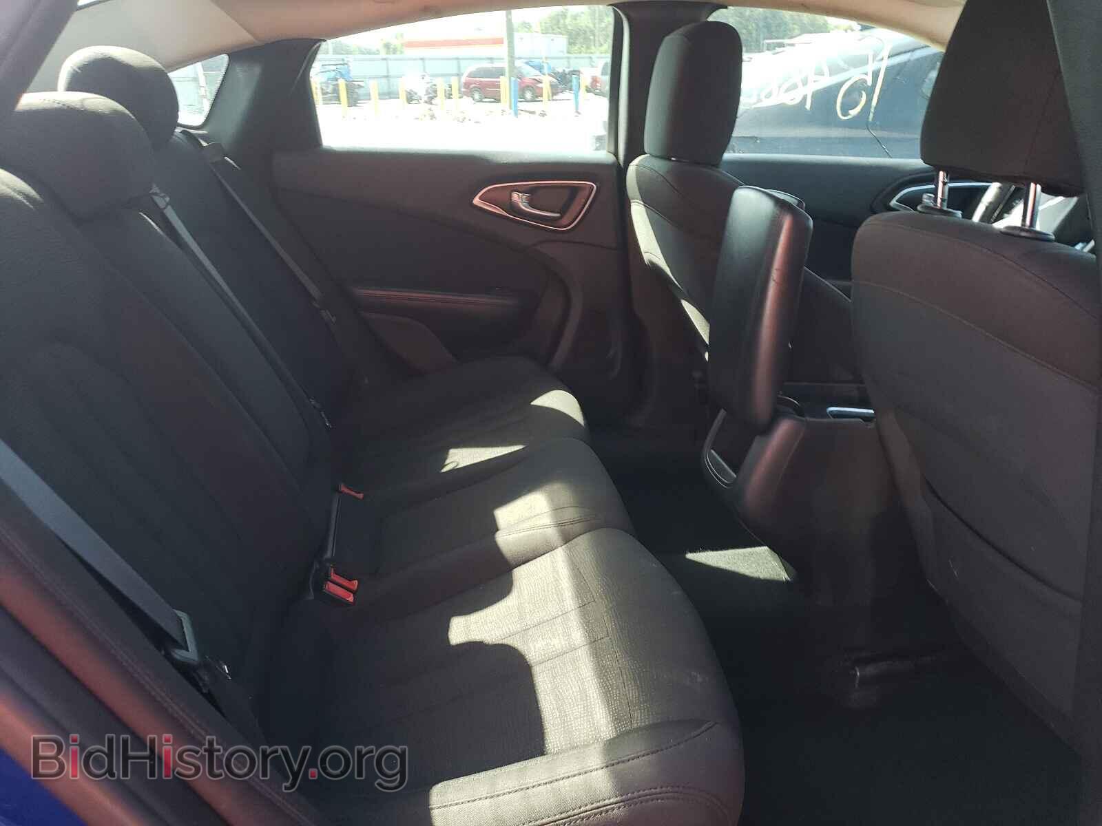 2015 CHRYSLER 200 - VIN: 1C3CCCAB3FN684662 - Фото 6