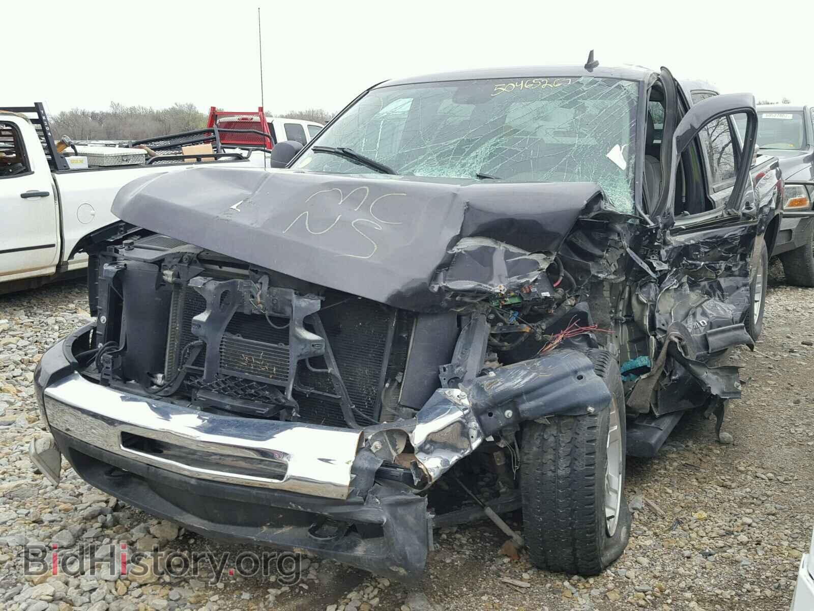 2011 CHEVROLET SILVERADO - VIN: 3GCPKSE31BG278802 - Фото 2