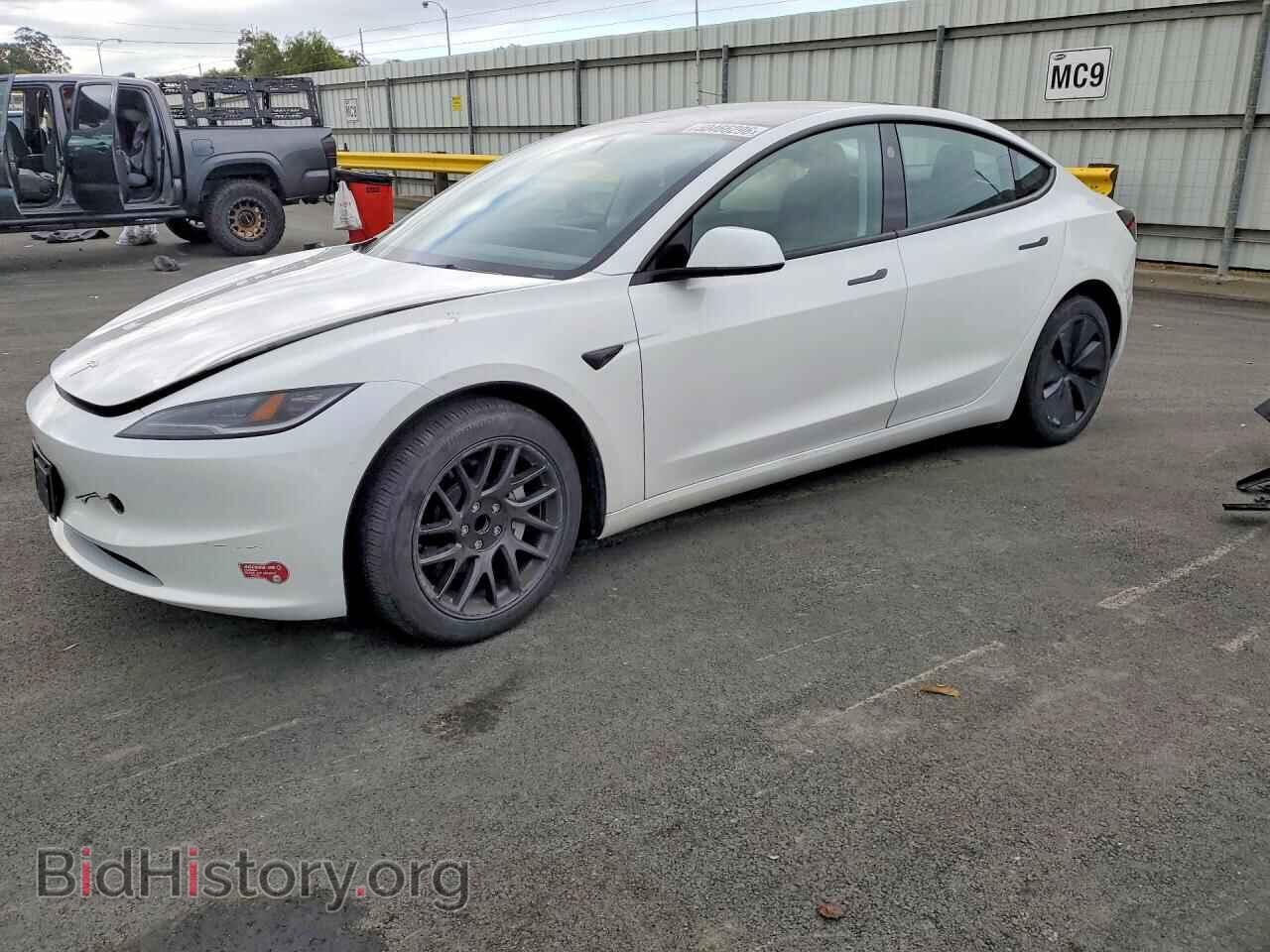 Фотография 5YJ3E1EA5RF731799 - TESLA MODEL 3 2024
