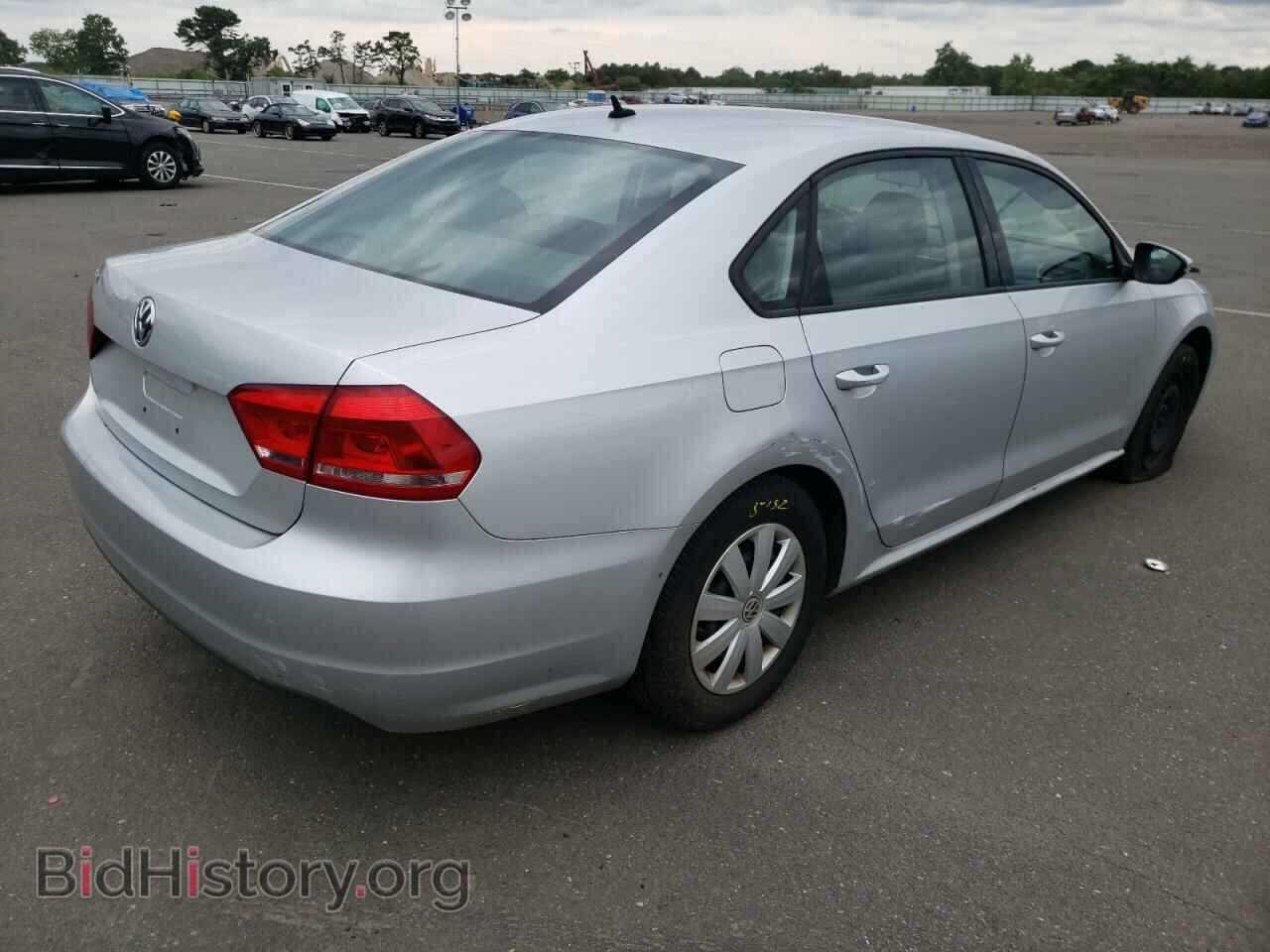 2012 VOLKSWAGEN PASSAT - VIN: 1VWAP7A33CC026075 - Фото 4
