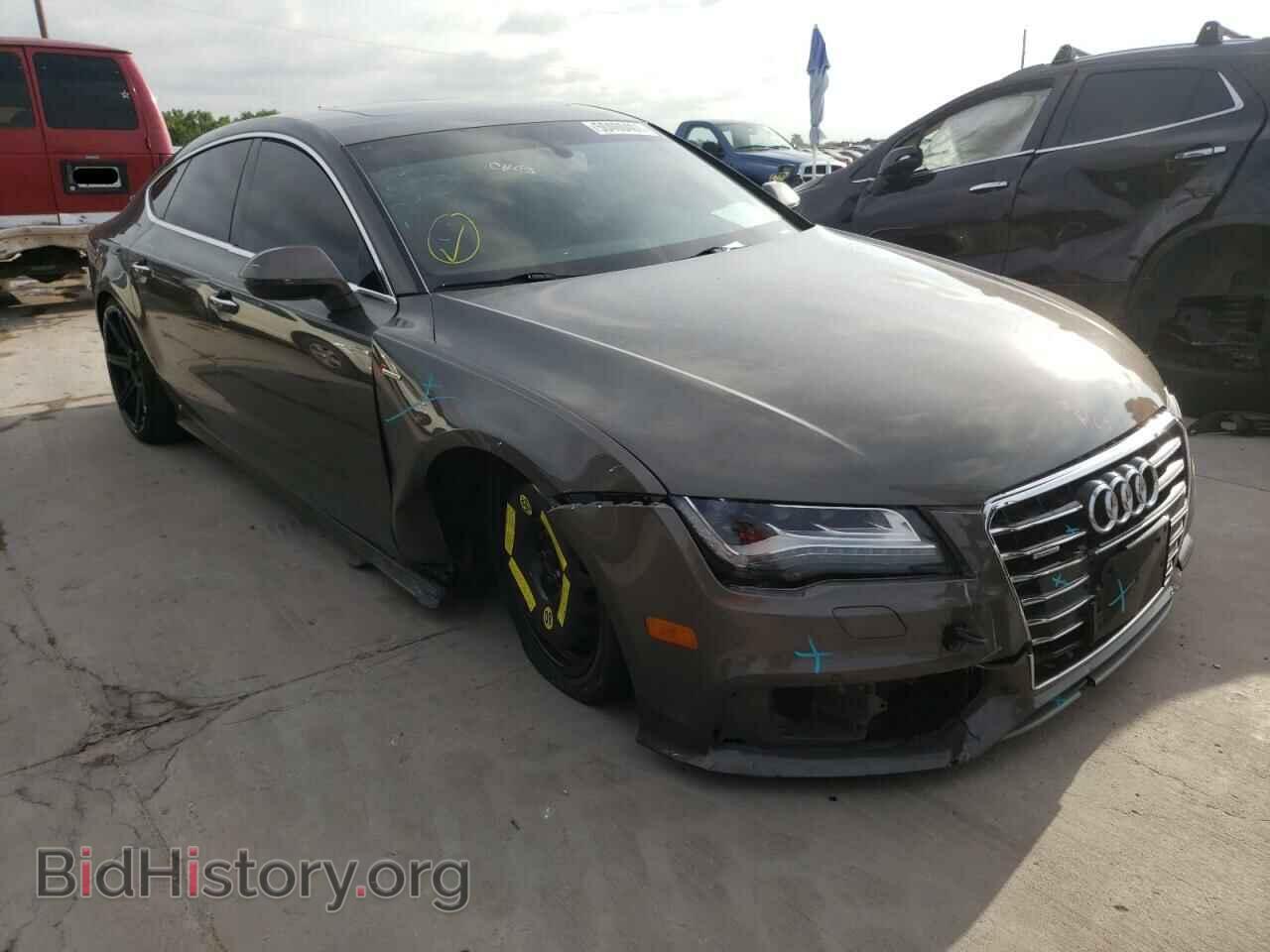 Фотография WAU2GAFC8CN085704 - AUDI A7 2012