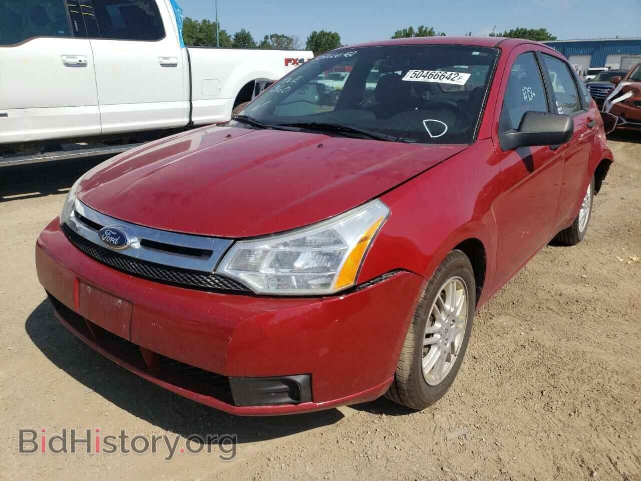 2011 FORD FOCUS - VIN: 1FAHP3FN9BW105841 - Фото 2