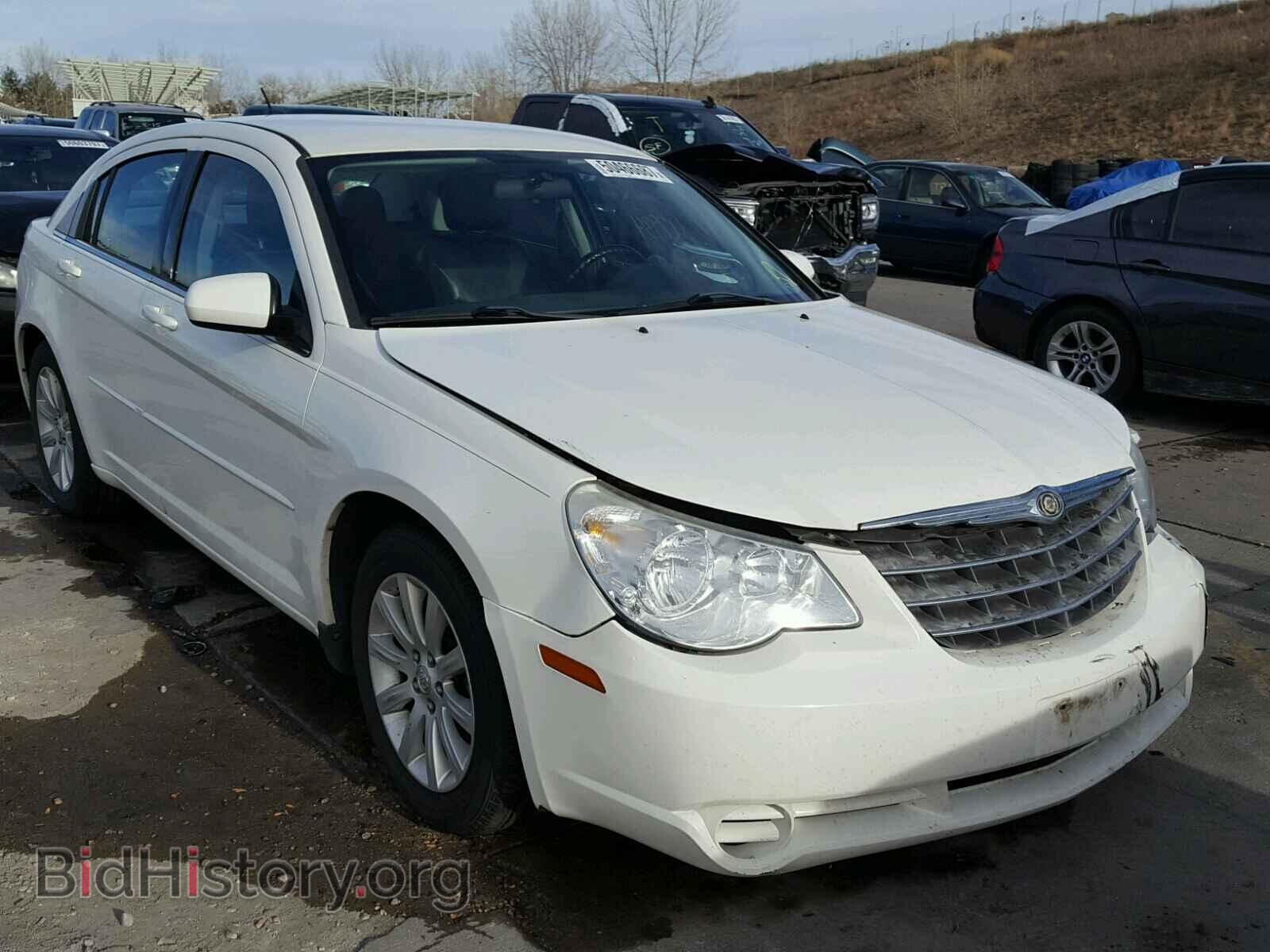 Photo 1C3CC5FB9AN147193 - CHRYSLER SEBRING 2010