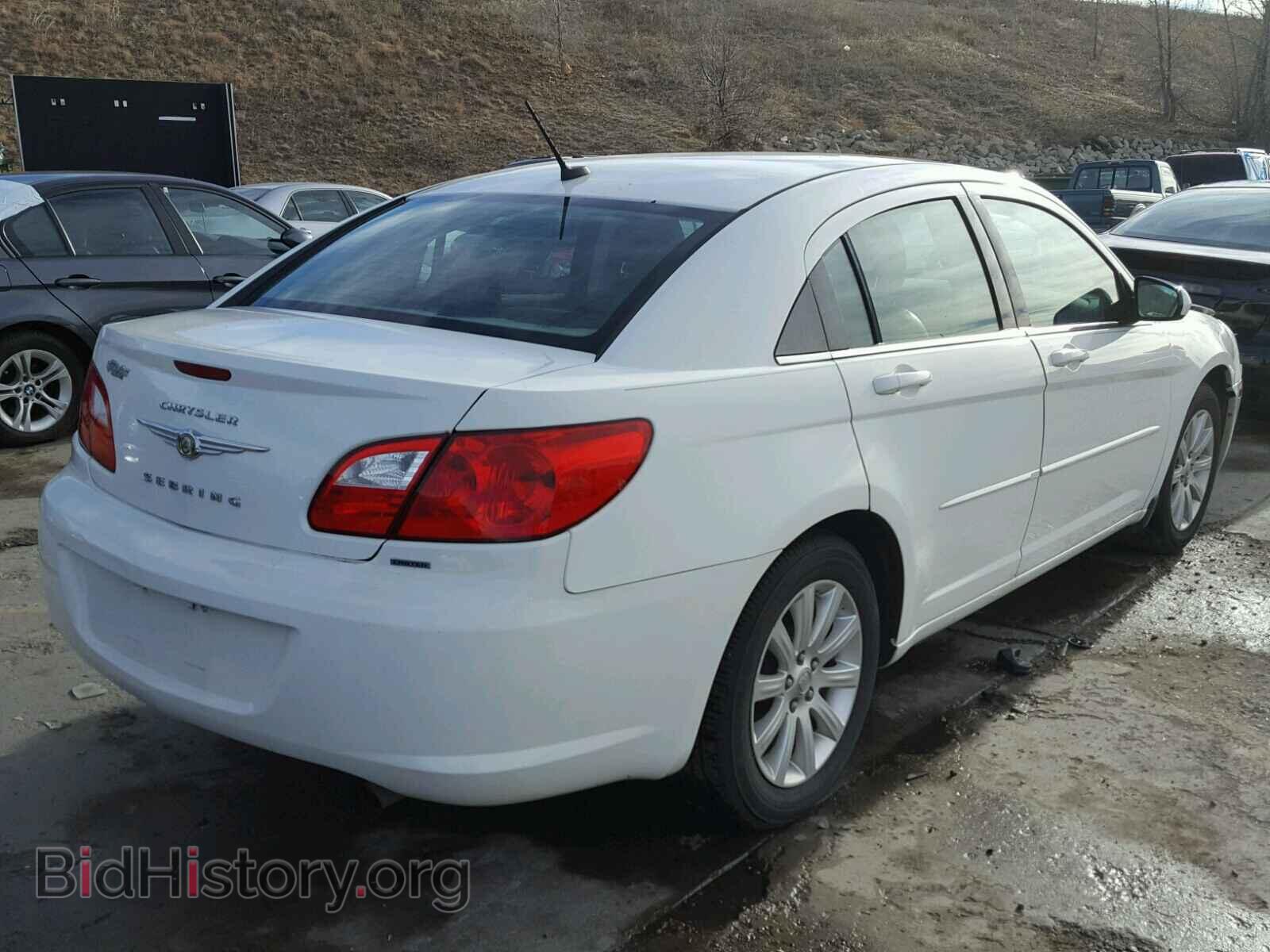 2010 CHRYSLER SEBRING - VIN: 1C3CC5FB9AN147193 - Photo 4