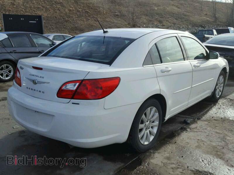 2010 Chrysler SEBRING (VIN 1C3CC5FB9AN147193) — фото 4 из 10