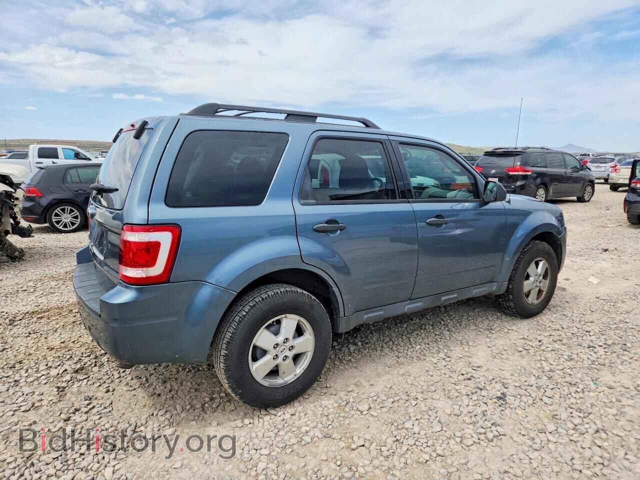 2010 FORD ESCAPE - VIN: 1FMCU0C76AKA45925 - Фото 3