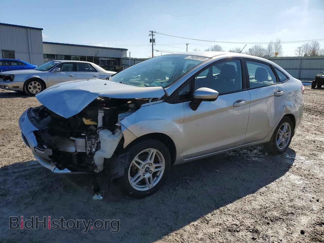 Photo 3FADP4BJ2KM156380 - FORD FIESTA 2019
