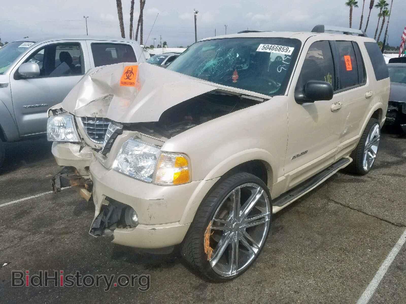 2005 FORD EXPLORER L - VIN: 1FMZU65W15ZA42171 - Photo 2