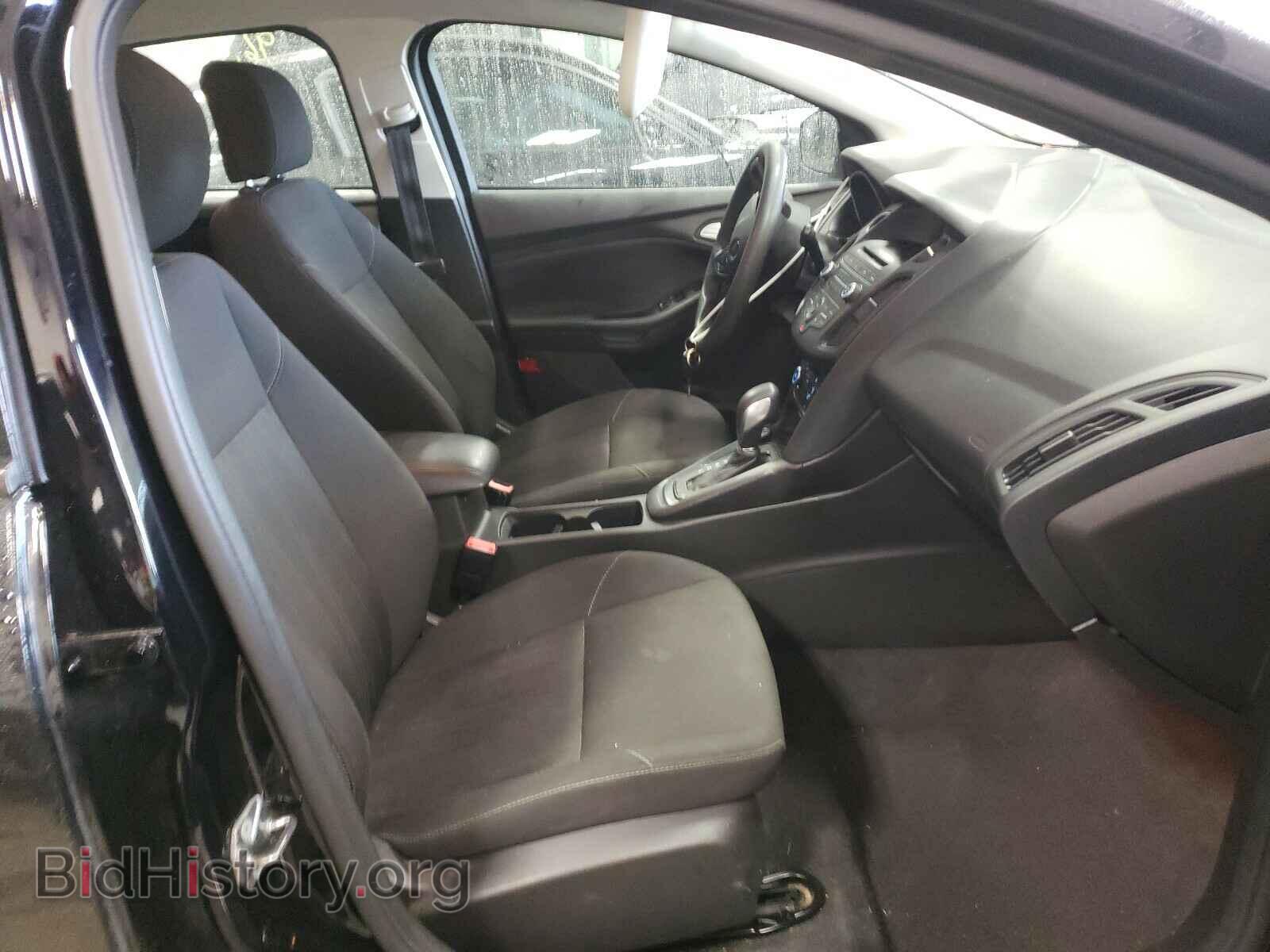 2017 FORD FOCUS - VIN: 1FADP3K24HL216494 - Photo 5