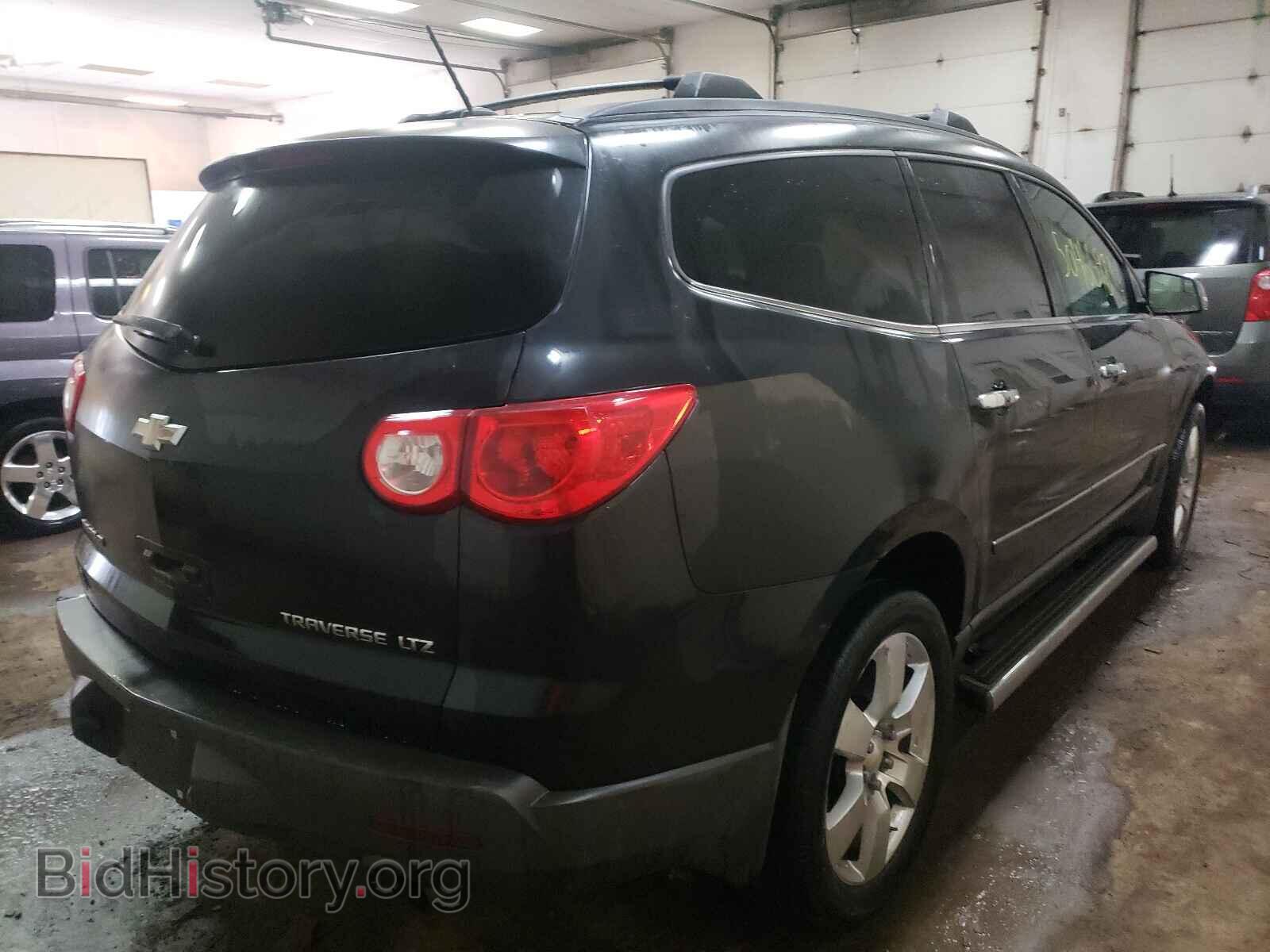 2009 CHEVROLET TRAVERSE - VIN: 1GNER33D69S144401 - Фото 4