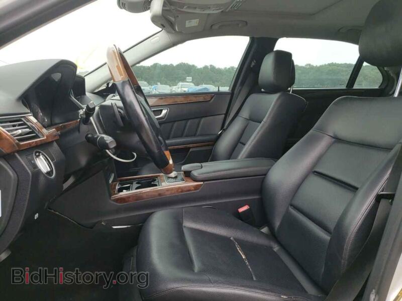 2012 Mercedes-Benz E-CLASS (VIN WDDHF5KB7CA597648) — фото 5 из 10