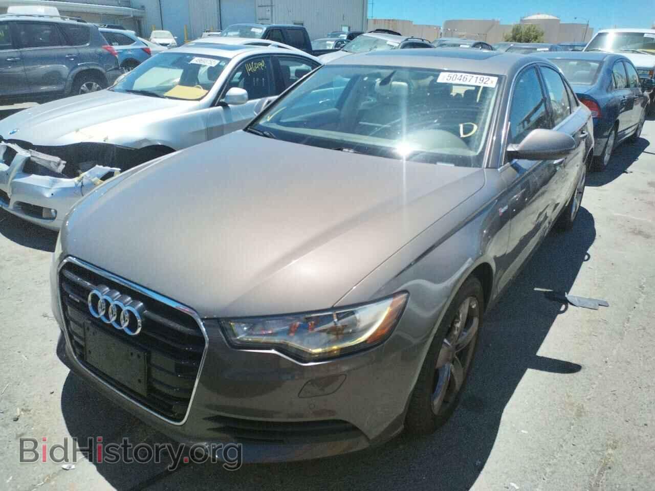2012 AUDI A6 - VIN: WAUGGAFC5CN093216 - Фото 2