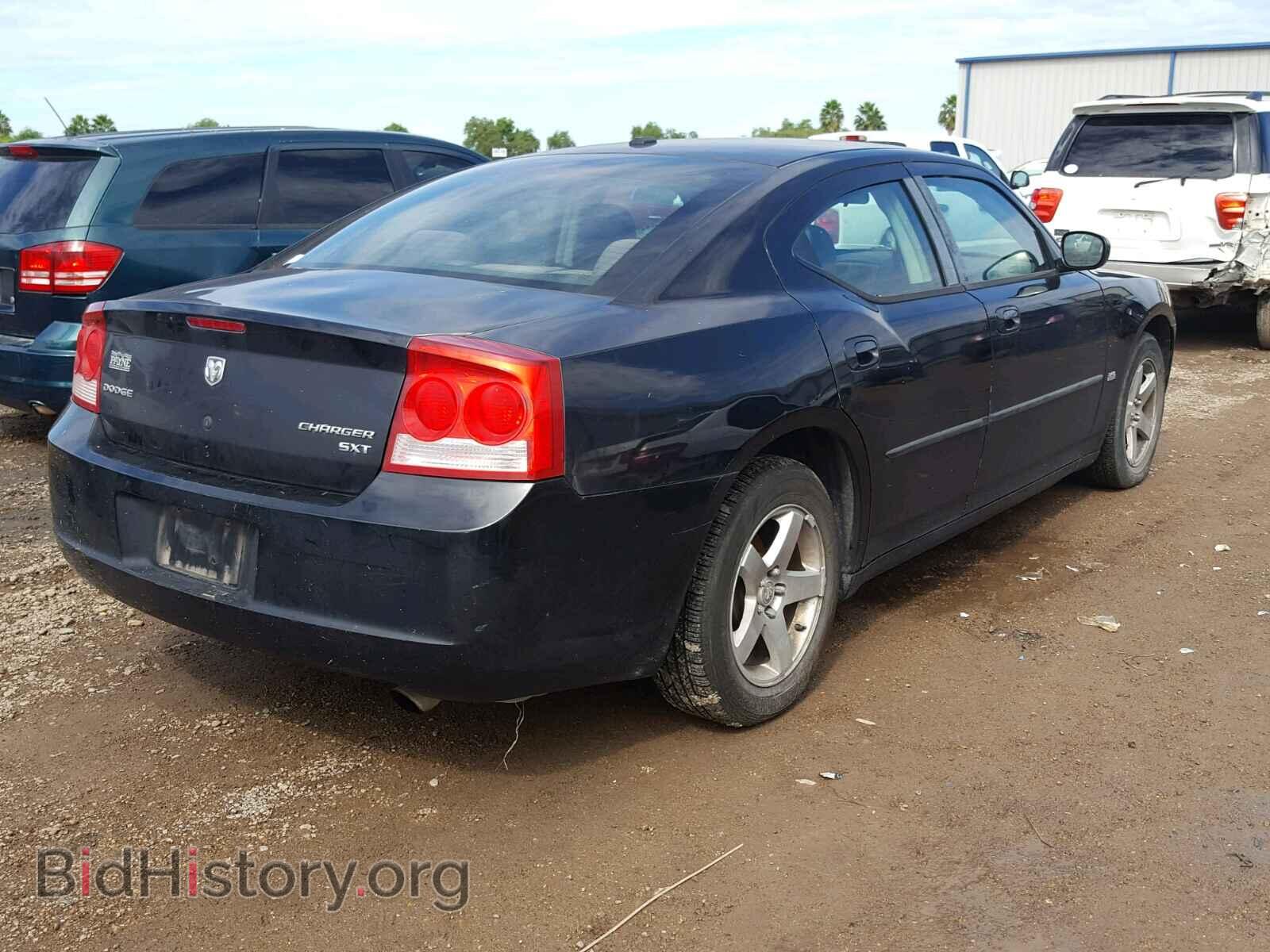 2010 DODGE CHARGER - VIN: 2B3CA3CV8AH268246 - Фото 4