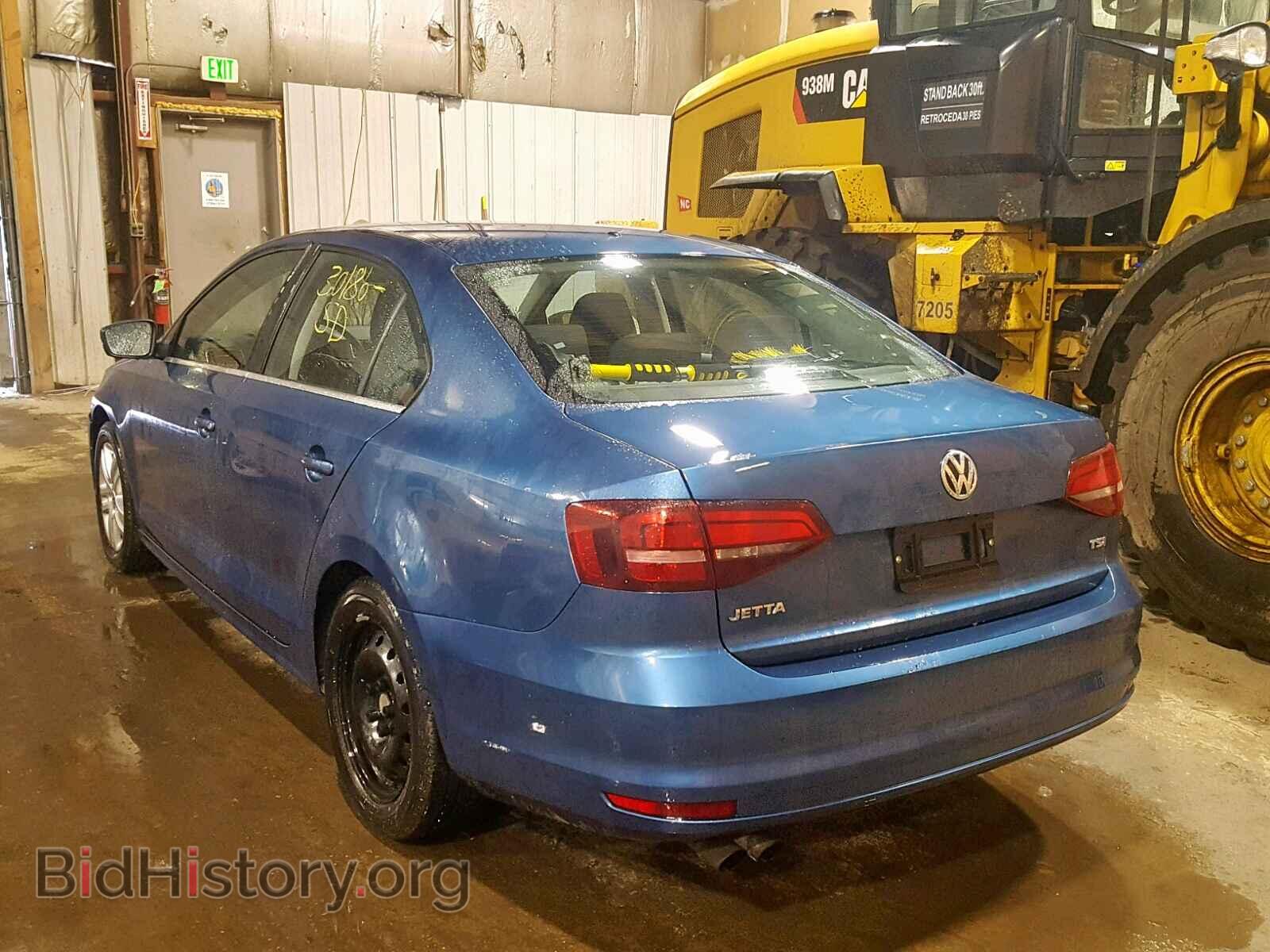 2017 VOLKSWAGEN JETTA - VIN: 3VW2B7AJXHM304087 - Photo 3