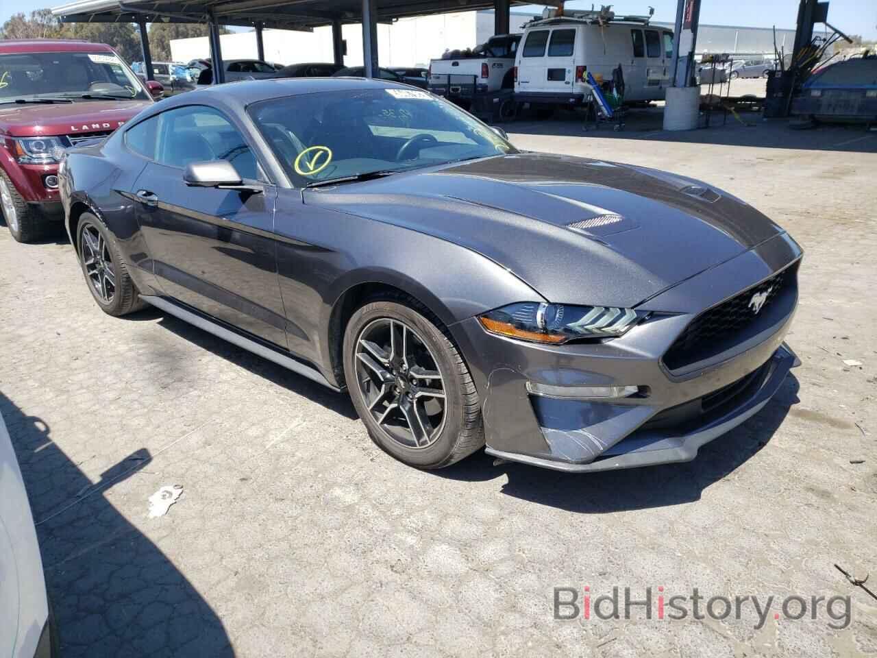 Photo 1FA6P8TH1L5136978 - FORD MUSTANG 2020