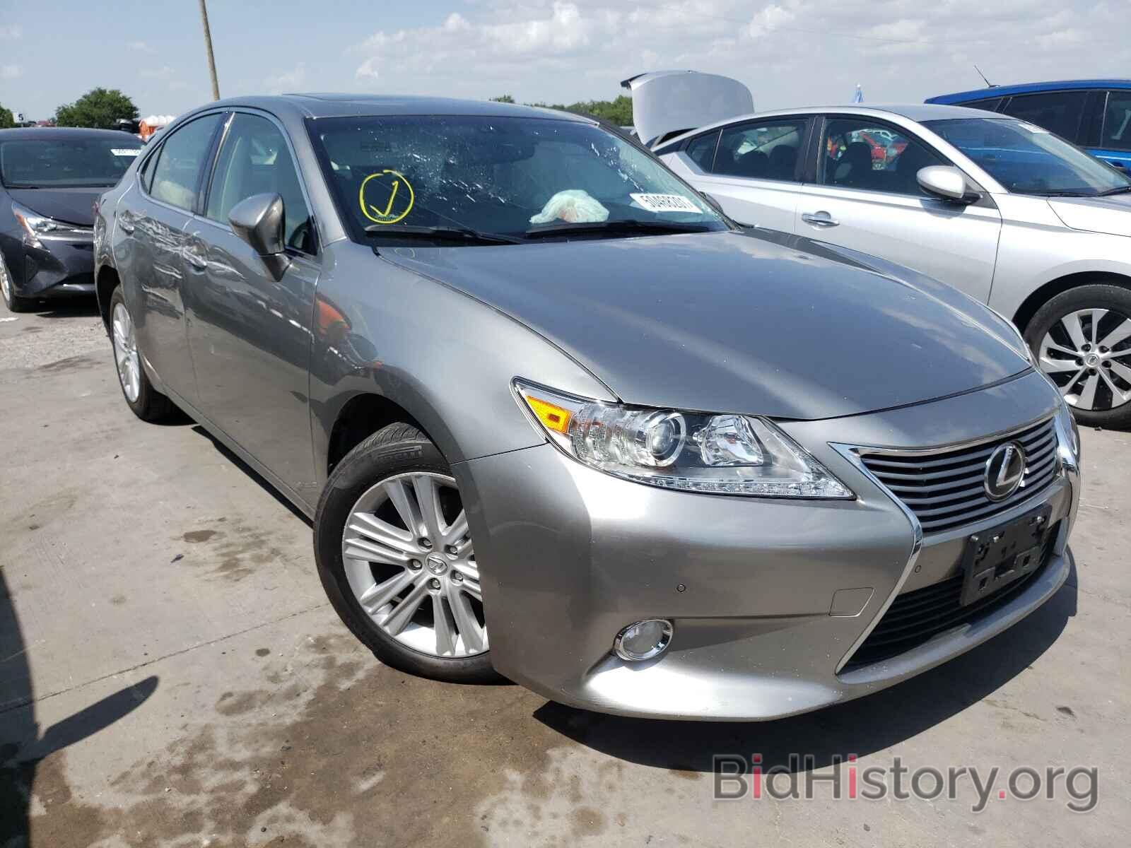 Фотография JTHBK1GG3F2200488 - LEXUS ES350 2015