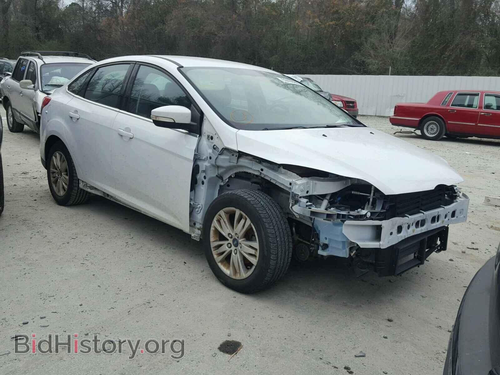 Photo 1FAHP3H29CL393463 - FORD FOCUS 2012