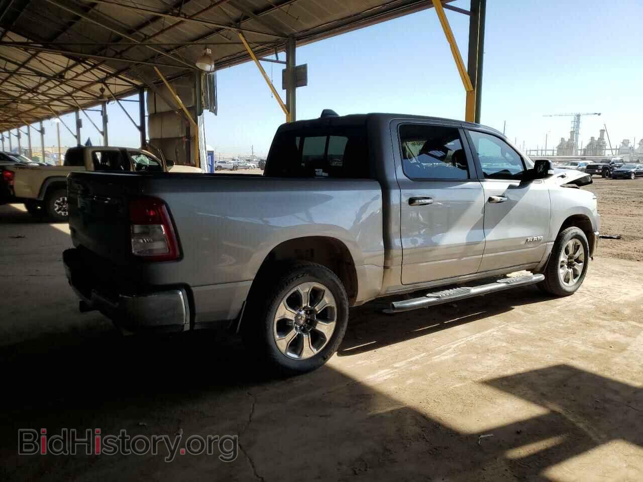 2020 RAM 1500 - VIN: 1C6SRFFT6LN113341 - Фото 3
