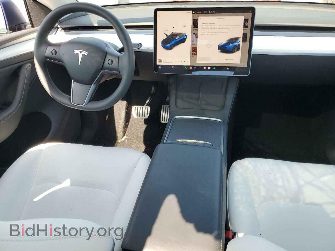 2022 TESLA MODEL Y - VIN: 7SAYGDEF8NF529887 - Photo 8