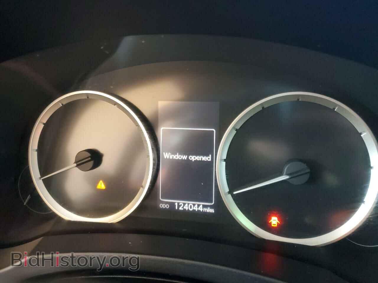 2014 LEXUS IS - VIN: JTHCF1D21E5002863 - Photo 9