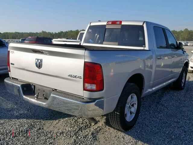 2017 RAM 1500 SLT - VIN: 1C6RR7LT8HS715532 - Фото 4