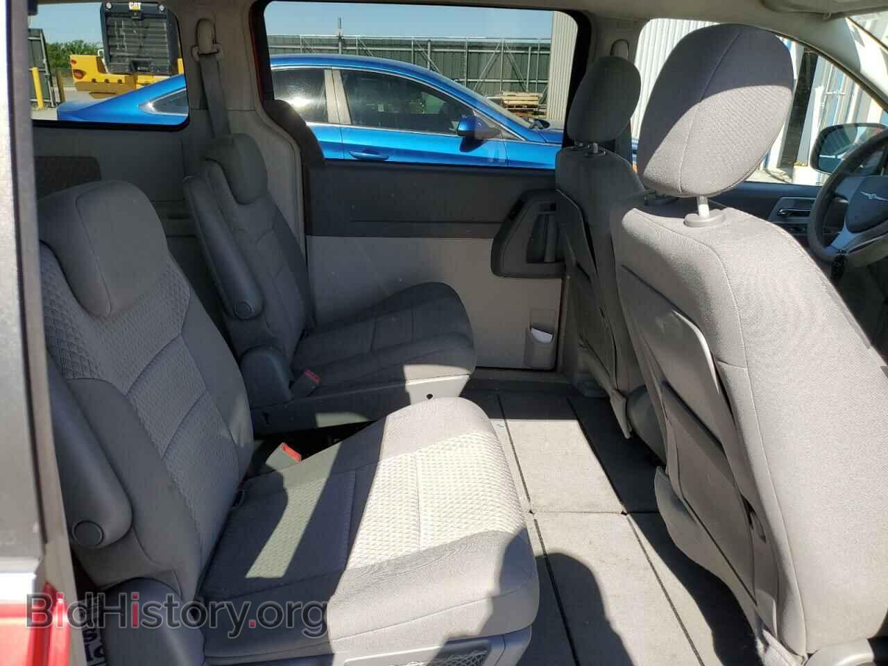 2008 CHRYSLER MINIVAN - VIN: 2A8HR54P58R103387 - Фото 11