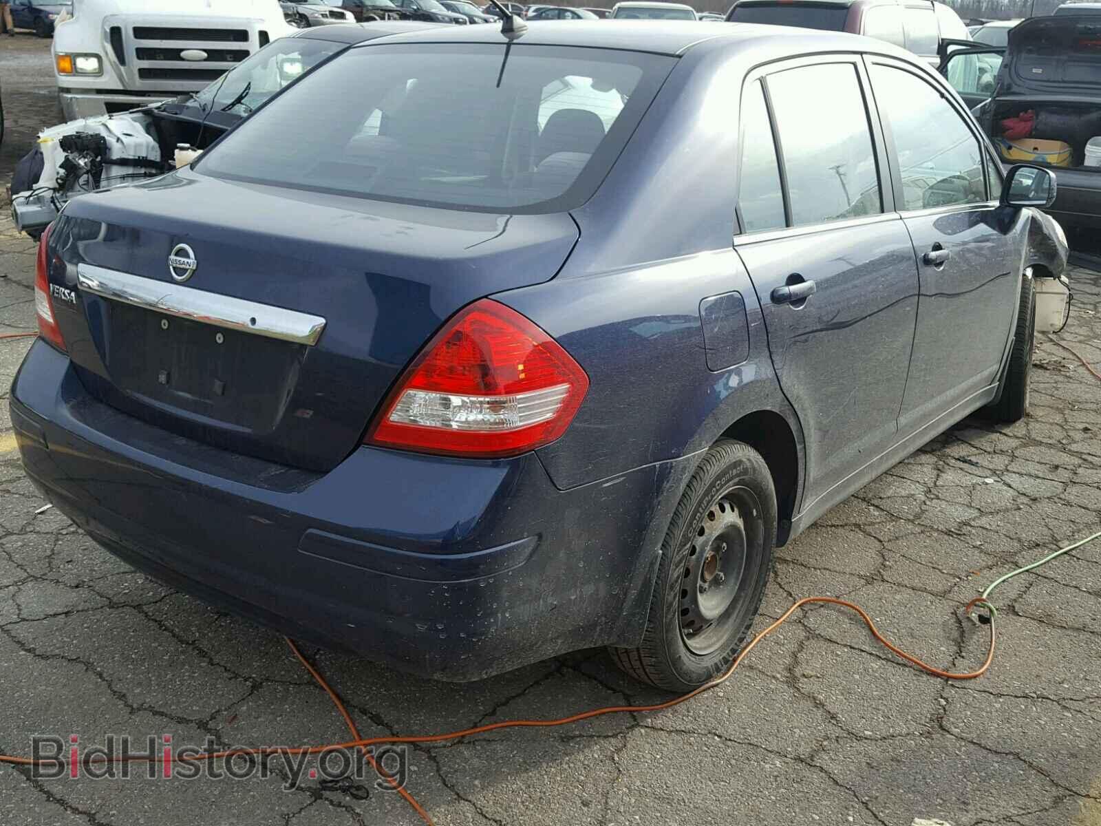 2008 NISSAN VERSA - VIN: 3N1BC11E18L412025 - Фото 4